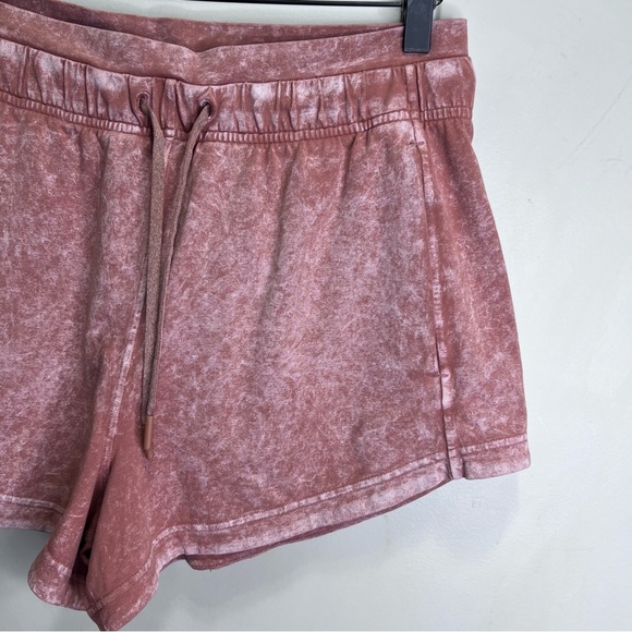 Lululemon Inner Glow Short 3" Washed Canyon Rock Size 6 - Picture 5 of 10
